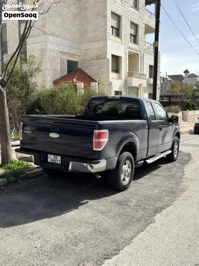 Ford F-150 XL 4