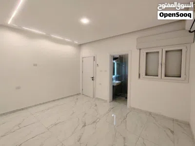عرض خاص شقه الإيجار في السراج طريق المواشي خلف صاله رويال كبيره تشطيب 2025 4