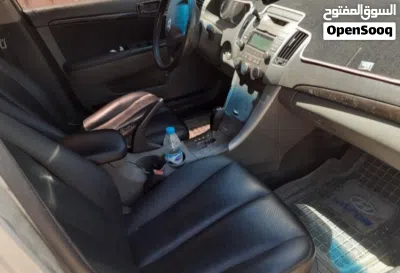 Hyundai Sonata GLS 3