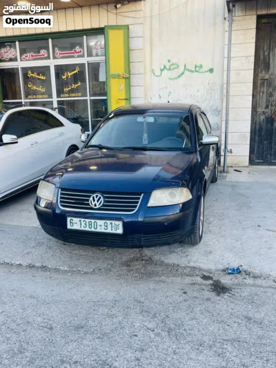 فولكسفاغن باسات Standard 2
