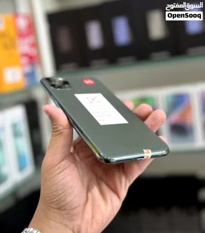 عرض خااص : iPhone 11 pro max 64gb هاتف نظيفة جدا بدون أي شموخ أو مشاكل و مع ضمان و ملحقات بأقل سعر 2