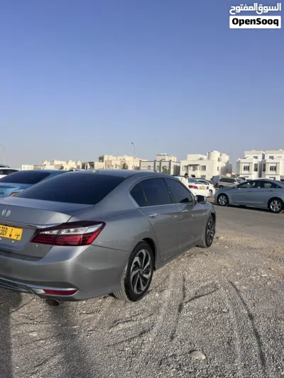 هوندا اكورد EX-L 4