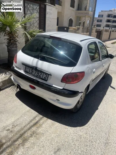 Peugeot 206 Standard 4
