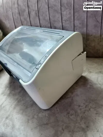 طابعه مستعمل تشتغل بس يحتاج حبر 2