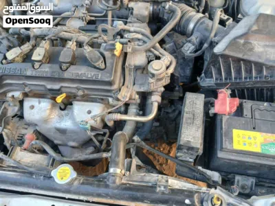 Nissan Almera 4