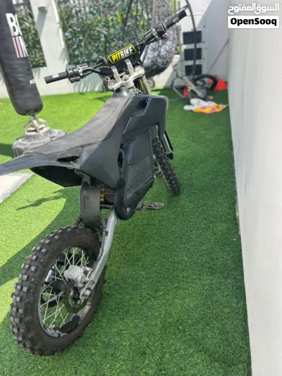 Used off-road dirtbike -Great condition. i am able to negotiate 3