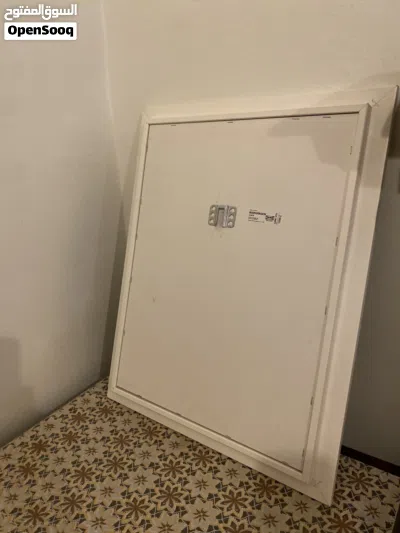 لوحة ورد احمر ايكيا 2