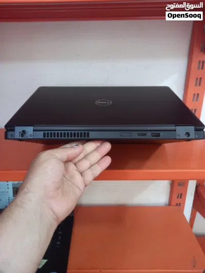 المعالج كور اي 5 الجيل 7. الهارد 256 ssd . الرام 8 ddr4 حجم الشاشة 14 4