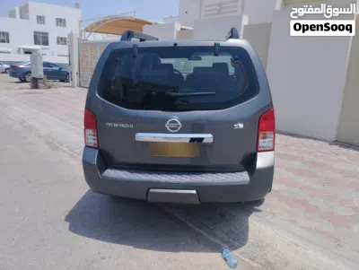 Nissan Pathfinder SL 3
