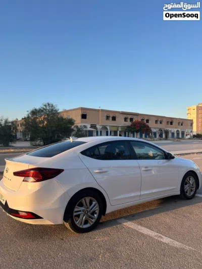 هيونداي النترا GL 2