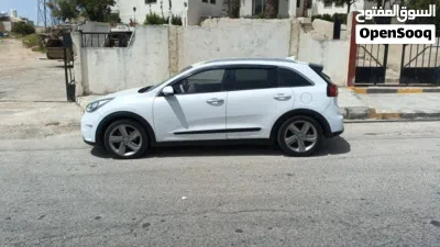 كيا نيرو EX 4
