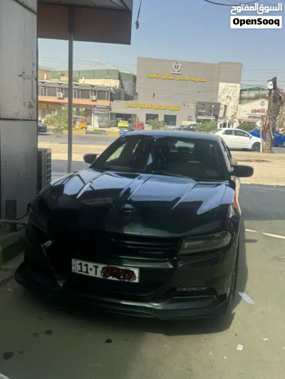 Dodge Charger SXT Plus 3