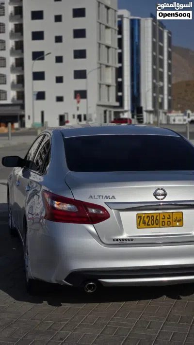 Nissan Altima S 3