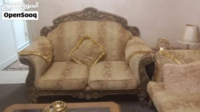 طقم كنب بحاله ممتازه 3