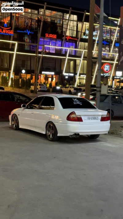 Mitsubishi Lancer Standard 2