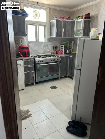 مطلوب فرد لمشاركة سكن في الفحيحيل ق10 علي شارع مكه الرئيسي من القاهره او وجه بحري 4
