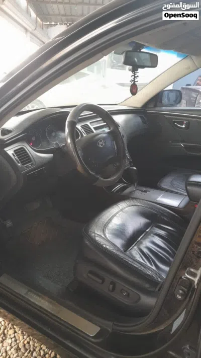 Hyundai Grandeur 3