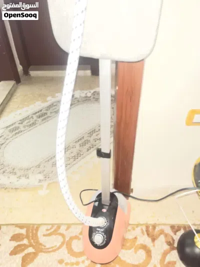 مكواة بخار للبيع شغالة 100 %للبيع بسبب السفر متوفر توصيل مجاني لا يوجود مكان للاستلام 4