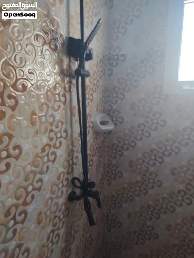 السلام عليكم نحن محتاجين نبيع البيت محتاجين 95,000 محتاجين يعني اخوي اخواني عندهم ديون في البنك 4