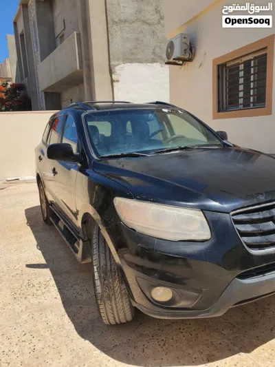 Hyundai Santa Fe GLS 4