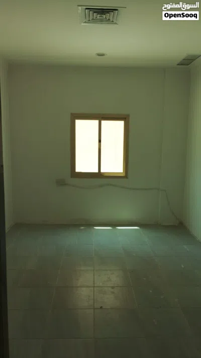 شقة للايجار في القصر 3