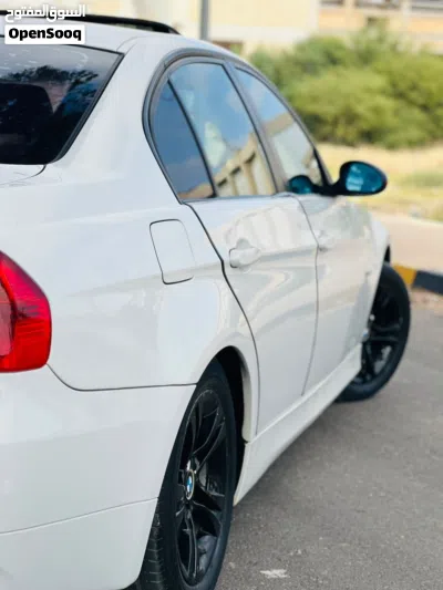 BMW 3 Series 320 2