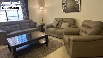 طقم كنب للبيع المستعجل بسعر لقطة مشحون من الامارات ثقيل جدا من (هوم سنتر دبي) 3