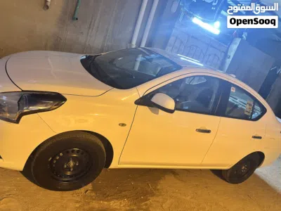 Nissan Sunny S 4