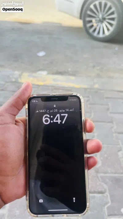 ايفون للبيع 3