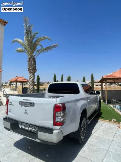 Mitsubishi L200 Double Cab GL 4