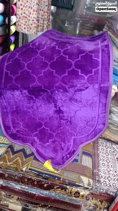 سجاد صلاة مخمل فاخر بأسعار خاصة للتوزيعات الخيرية 2
