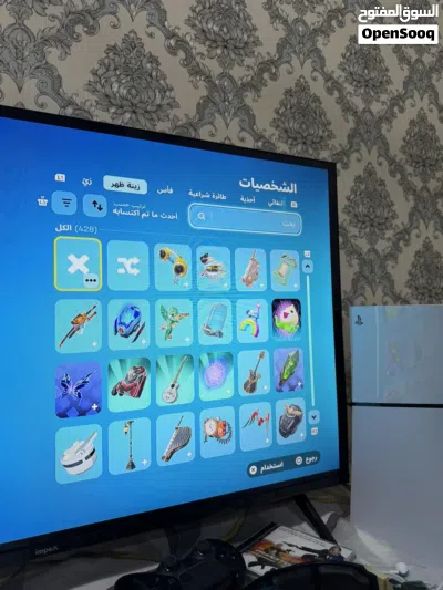 بيع حساب فورت نايت قوي وفيه سكنات حلوه وكثيره 4