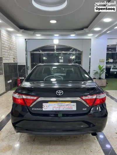 Toyota Camry SE 4