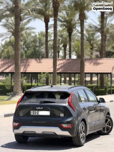 Kia Niro EX 4