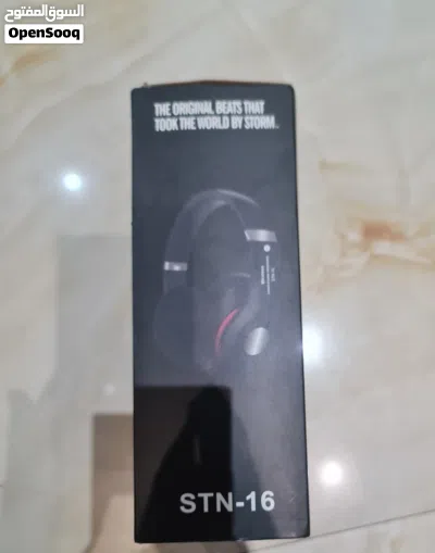 Wireless headphones never used but opened to see 3