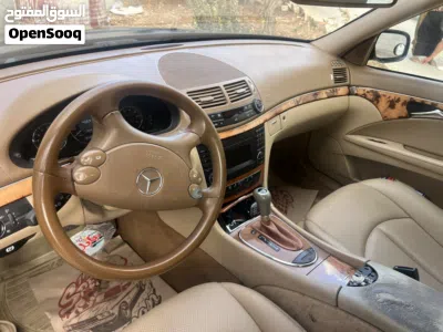 Mercedes Benz E-Class E 200 4