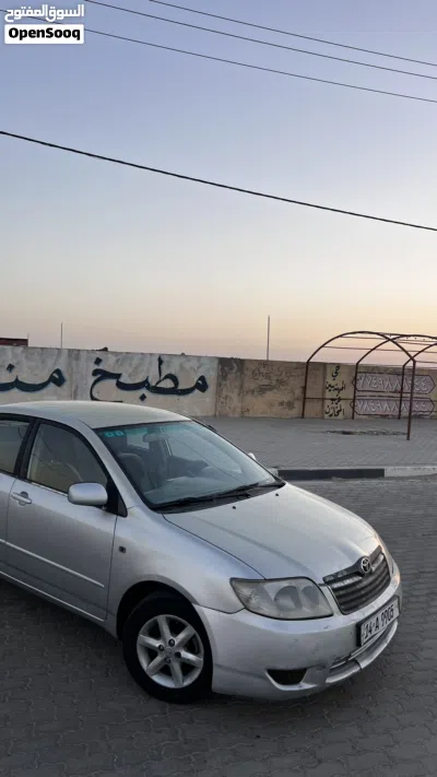 تويوتا كورولا XLE 2