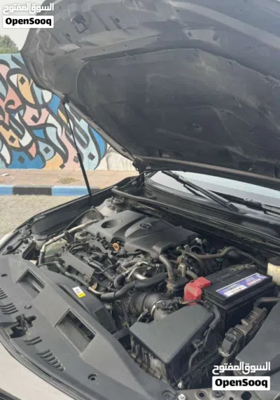 Toyota Camry LE 4