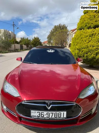Tesla Model S Long Range 3
