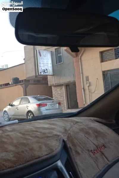 مزين للايجار وسط المدينة 2