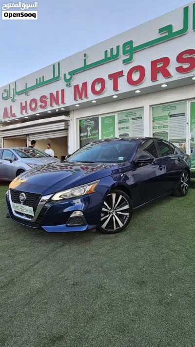 Nissan Altima SR 3