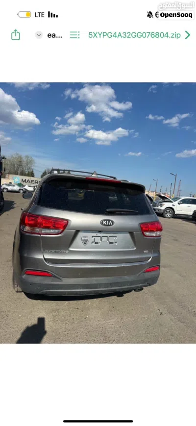 Kia Sorento EX 3