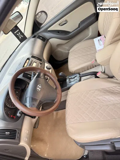 Hyundai Elantra GL 2