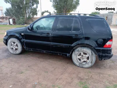 Mercedes Benz M-Class ML 320 3