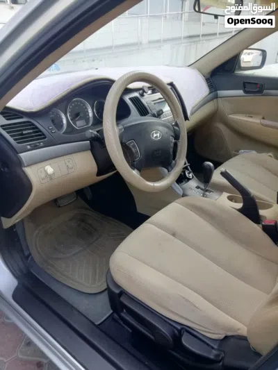 Hyundai Sonata GLS 2