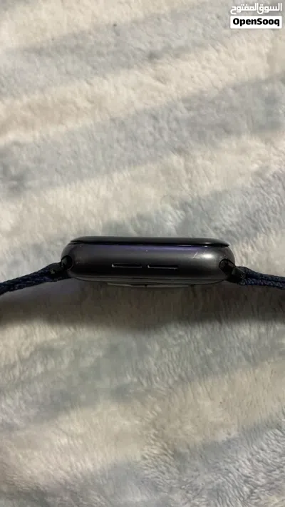 للبيع ابل واتش Series 6 قياس 44mm 4