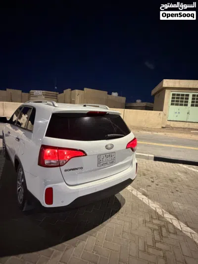 Kia Sorento EX 3
