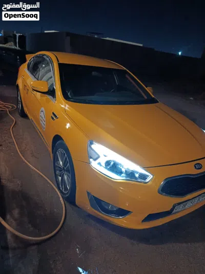 Kia Cadenza Limited 4