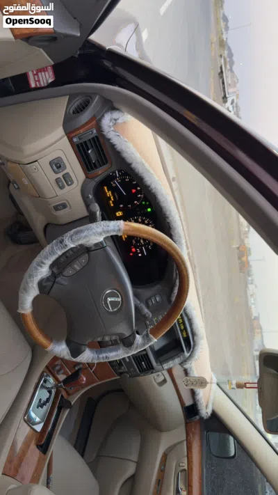 Lexus LS LS 430 3