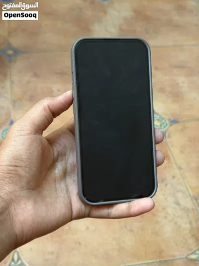 iphon 15 128GB 87% 175OMR 4